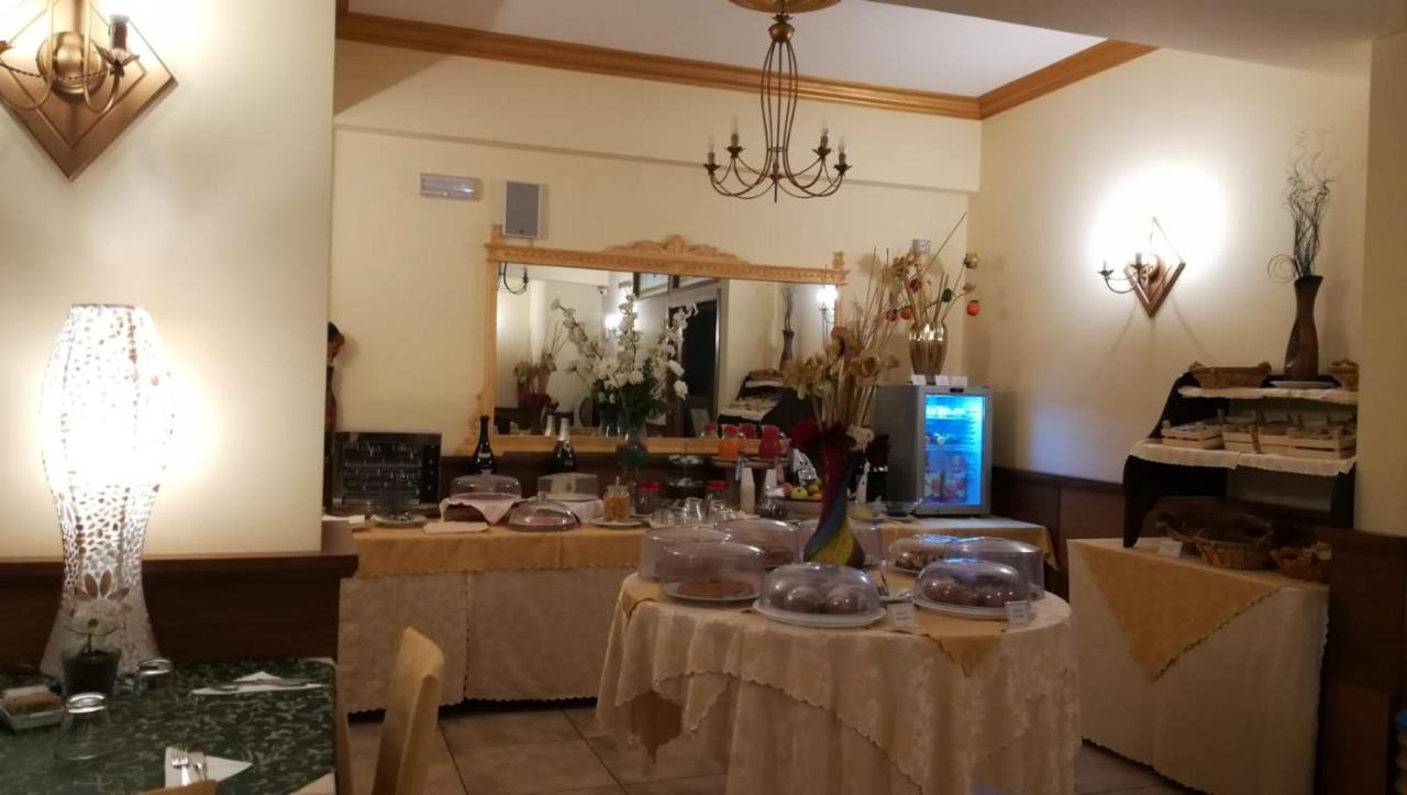 Hotel La Conca Villa San Giovanni Dış mekan fotoğraf