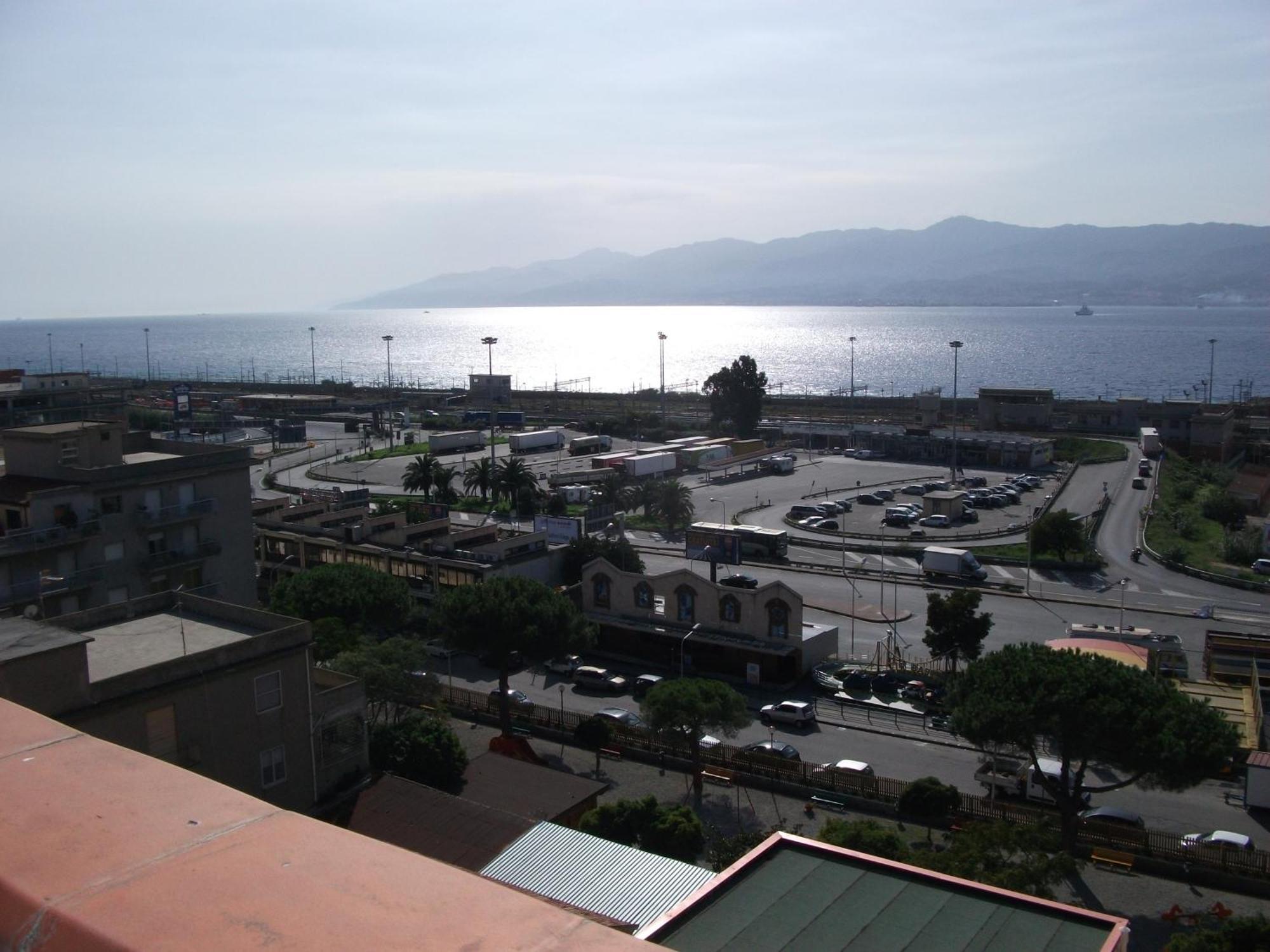 Hotel La Conca Villa San Giovanni Dış mekan fotoğraf